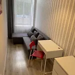 Center بيت شباب *