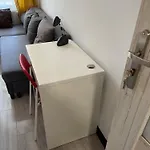 Center بيت شباب *