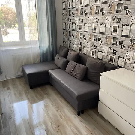 호스텔 Aviendo Center